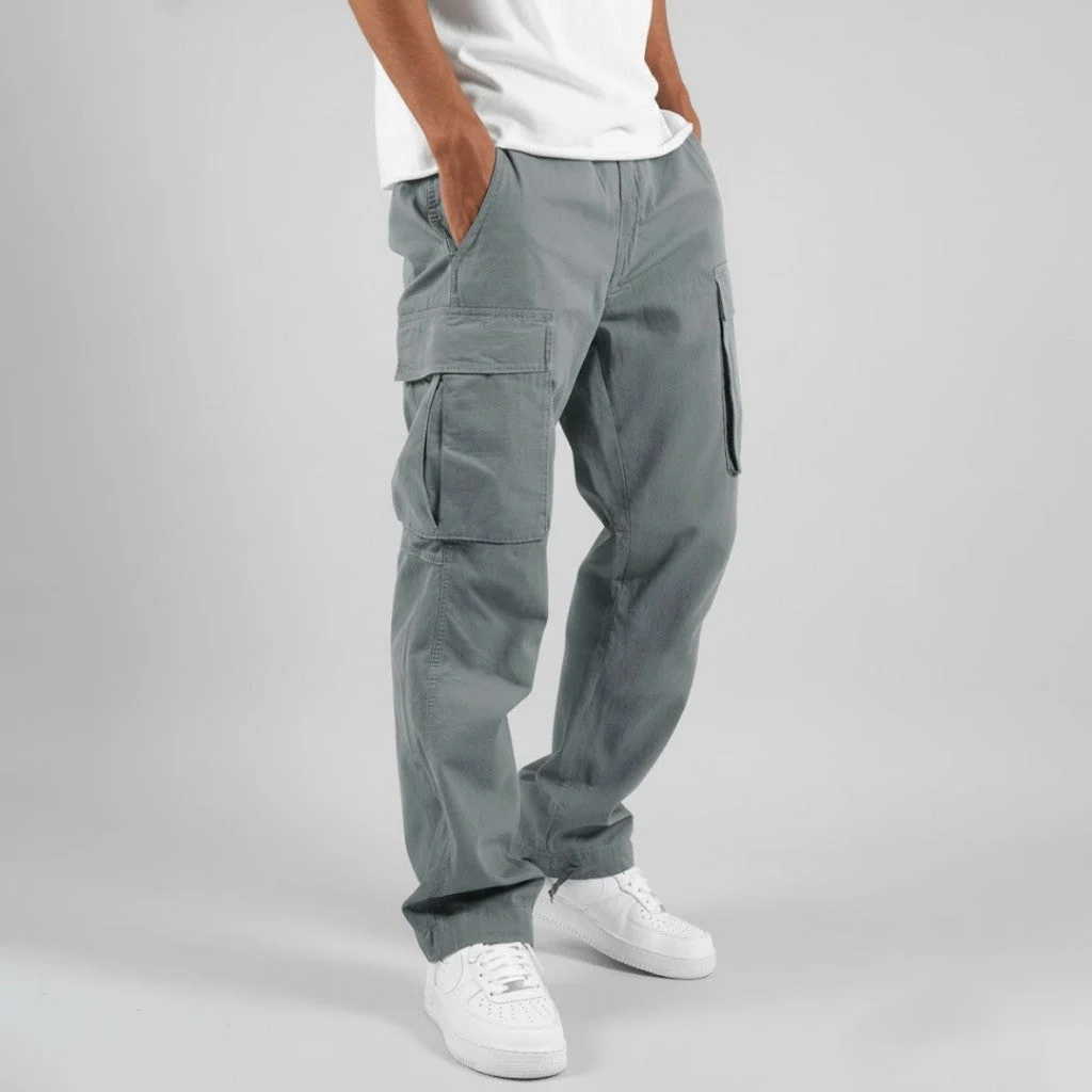 Pantalones cargo de estilo casual con ajuste relajado y bolsillos laterales